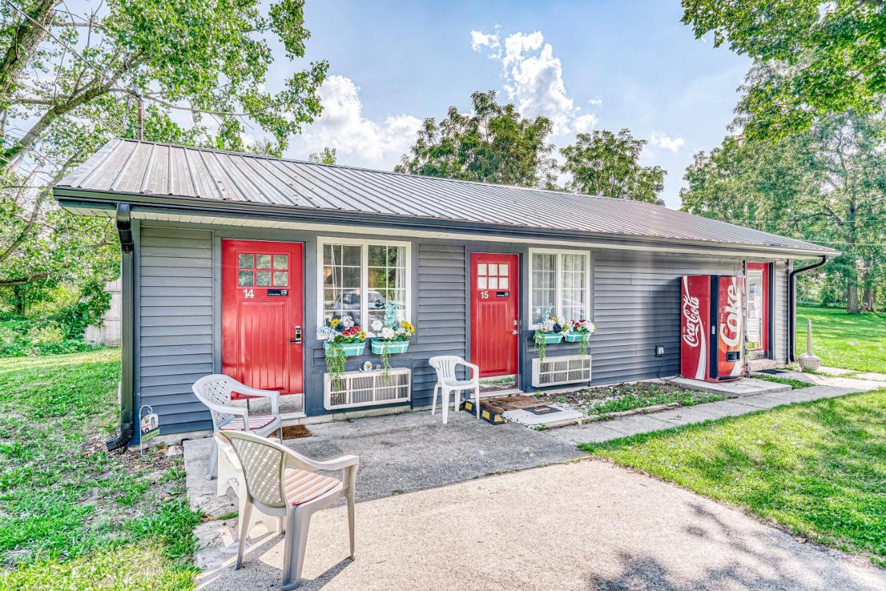 Lighthouse Kitchen Suites Near Auburn Waterloo I-69 Exit 334 ภายนอก รูปภาพ